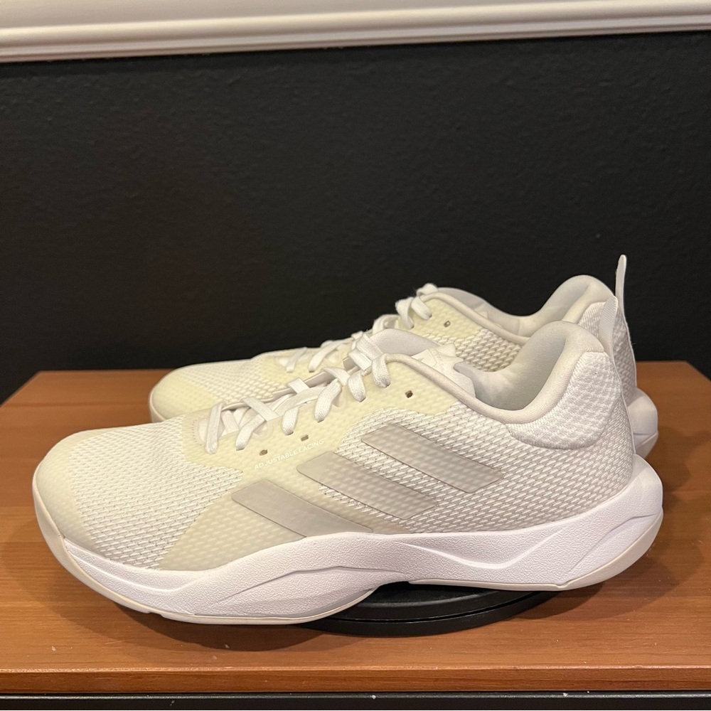 adidas Rapidmove Adv 2 Training Women’s 8.5 White Sneakers Athletic Shoes IF3204